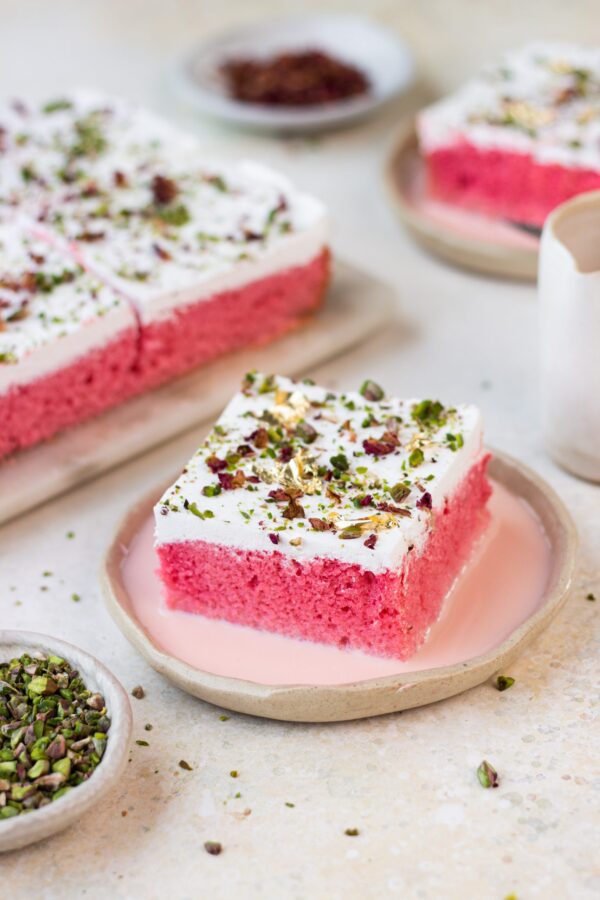 Saffron and rose Tres Leches - Image 2